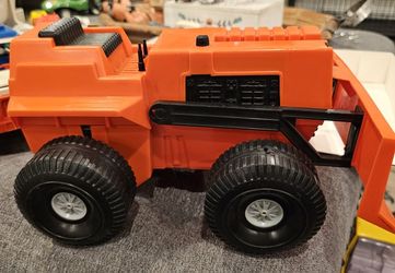 IDEAL MIGHTY MO BULLDOZER FRICTION TOY 1973 12-1/4” 5610-02