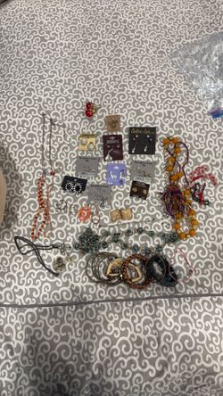 Jewelry all for $25.
