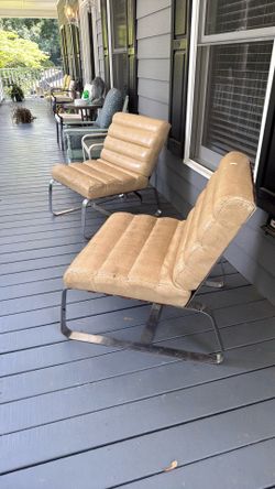 MCM Chairs