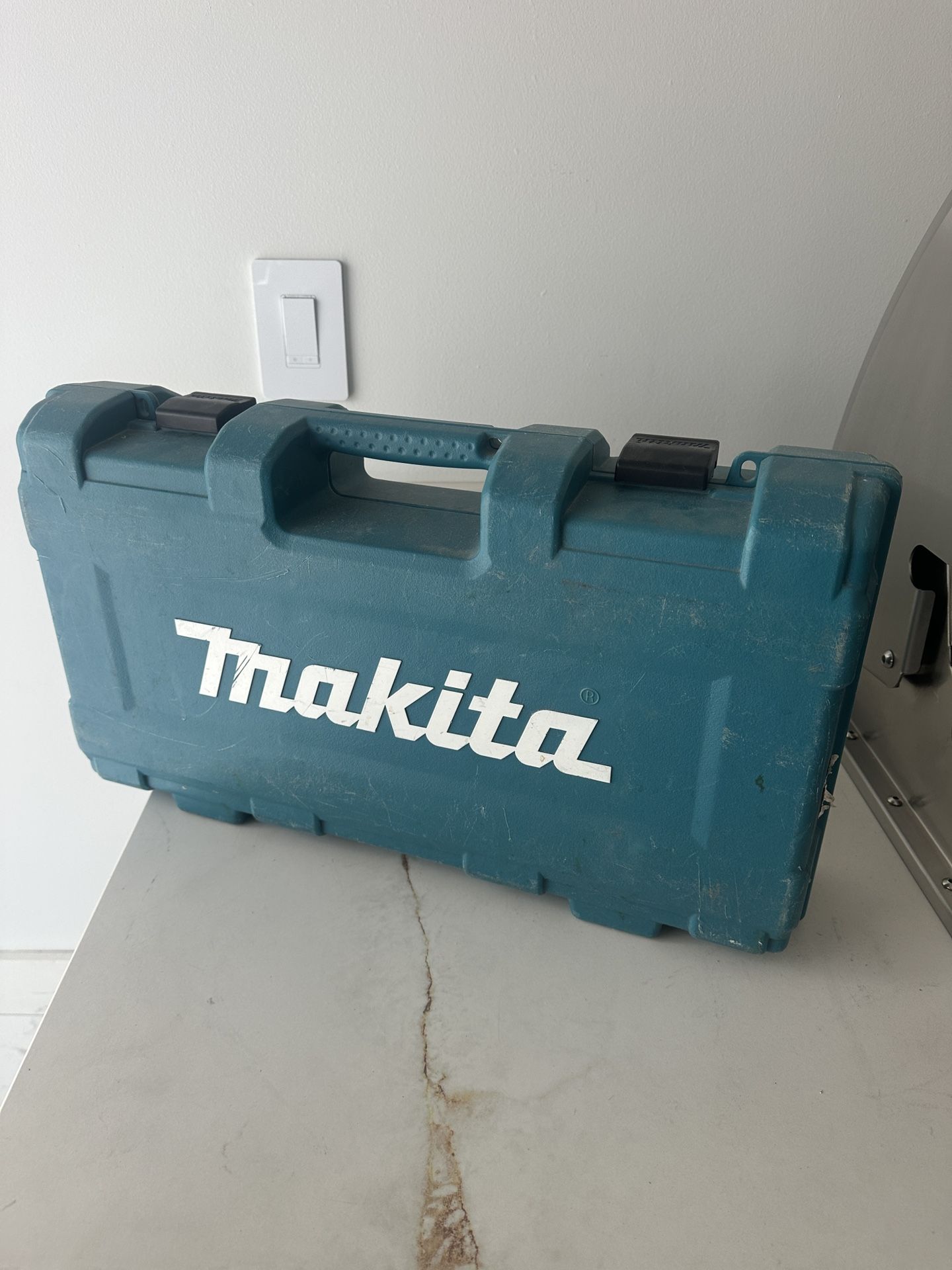 Makita Saw All