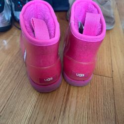 UGG Classic Mini Boots Hot Pink