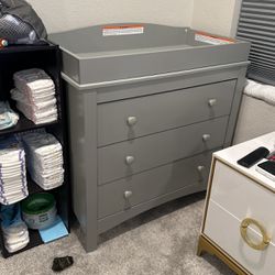 Changing Table/ Dresser