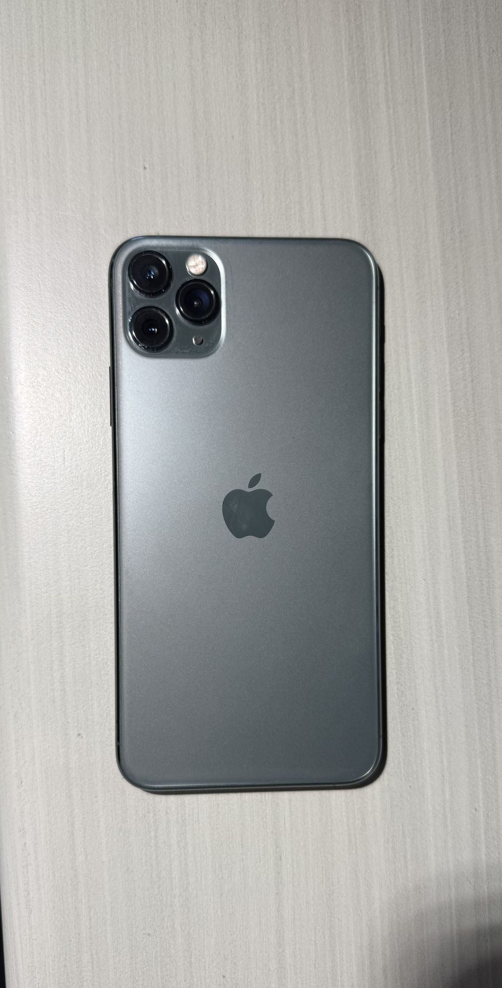 iPhone 11 Pro Max 256GB unlocked
