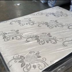 Set Queen Size Mattress And Box Spring 