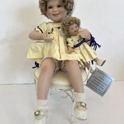 SHIRLEY TEMPLE TWO OF A KIND CHAIR AND HER DOLL DANBURY MINT DOLLS