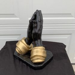 Preying Hands Statue