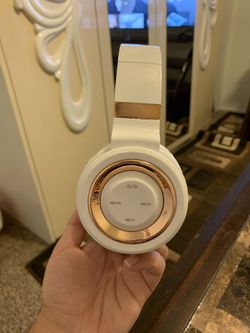 Sound intone P6 wireless headphones with mic and FM radio built in