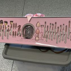 Glitz And Glam Brush Set