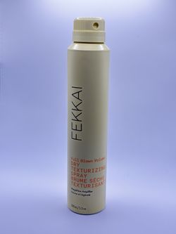 New with box   Retail price: $31  Color: pink peoelo   Coverage: Full  Finish: Matte  Formulation: Liquid  Highlighted Ingredients:  - Vitamin E and S