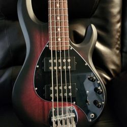 Sterling Stingray 5 With TSA Gator Case