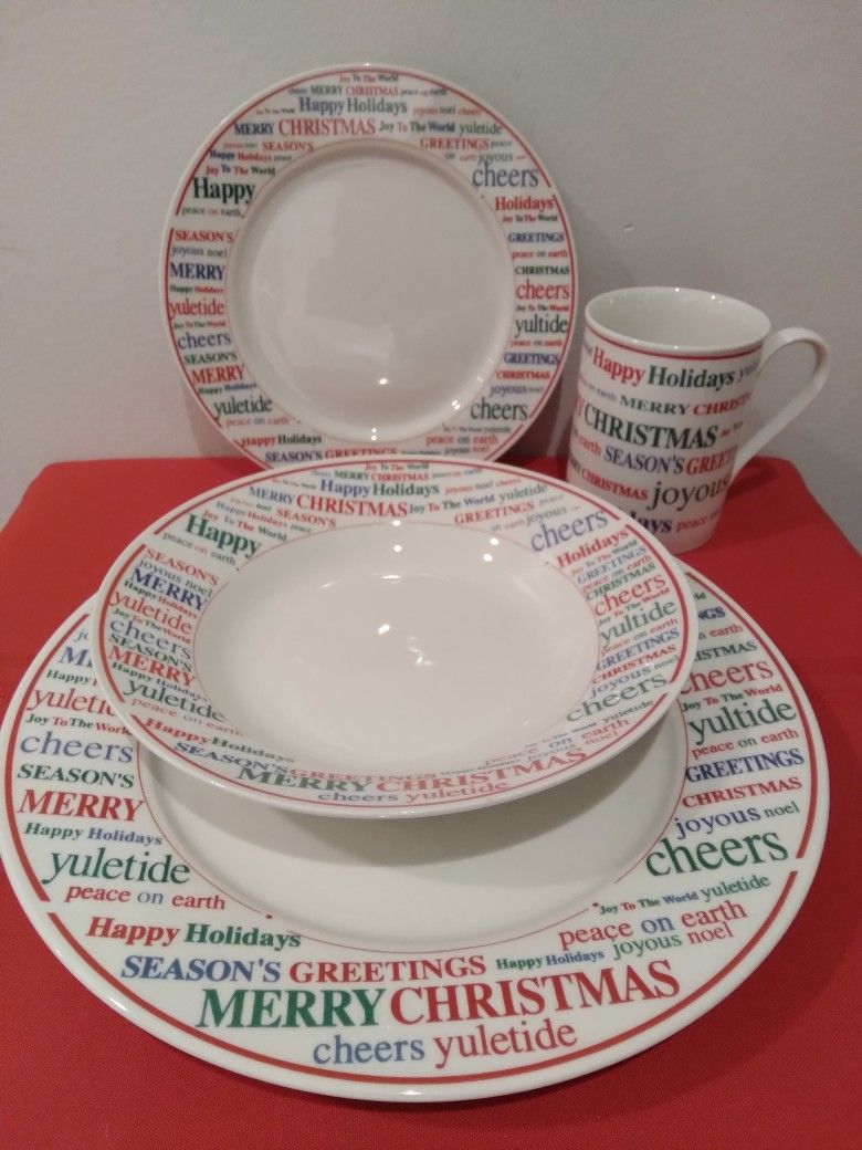 Gibson Merry Christmas Happy Holidays Dinnerware Set