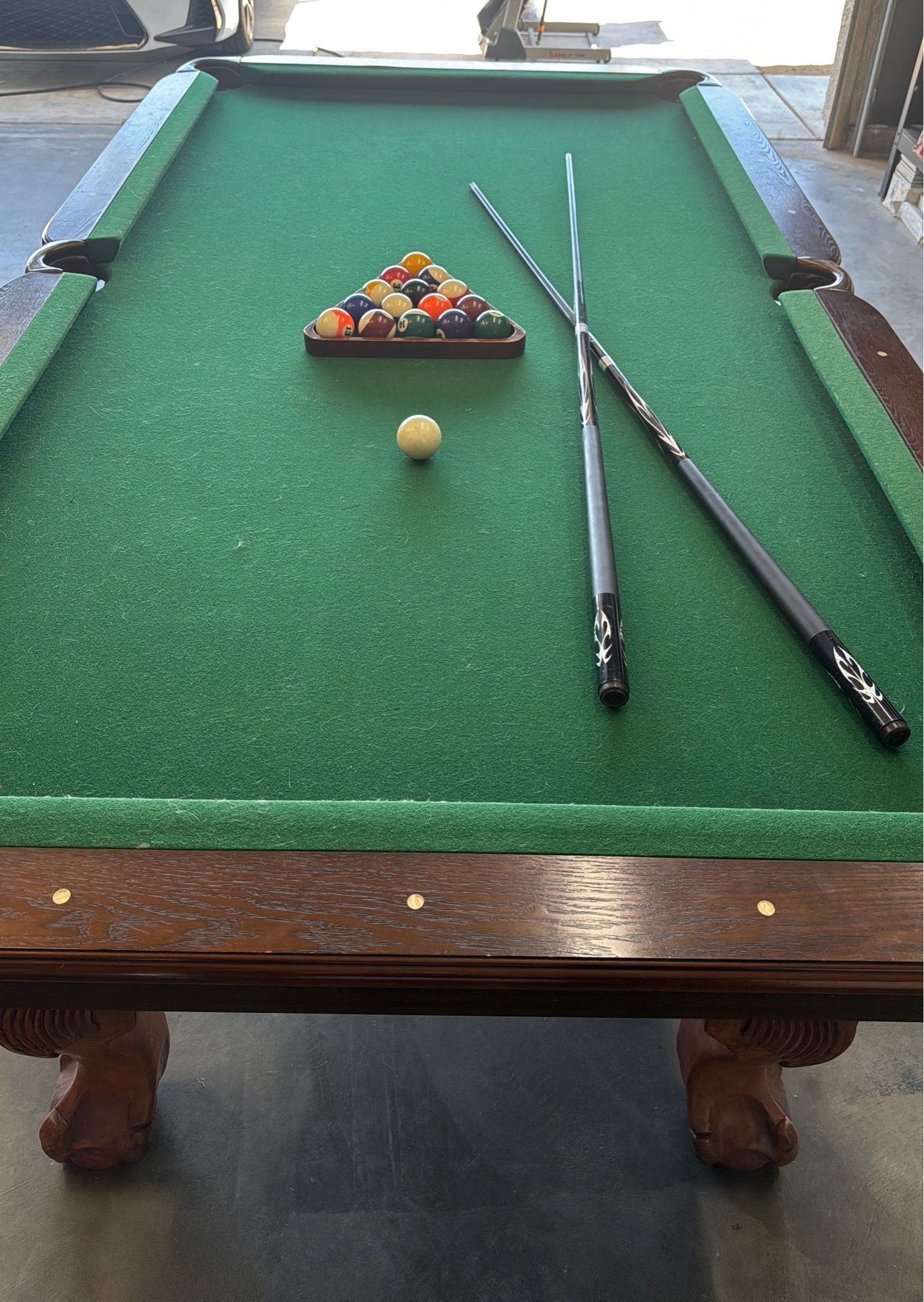 Pool table