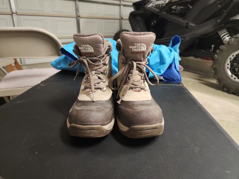 The North Face Waterproof SNOW Boots