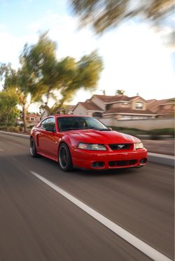 2004 Ford Mustang Mach 1