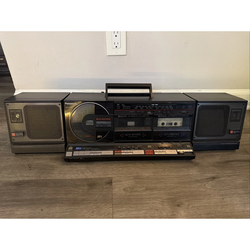 Panasonic RX-CD70 Works Cd-player, Radio, Tape Player. Very Rare
