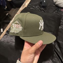 New Era Men's Khaki and Green Hat