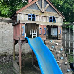 Children’s Wooden Playground Tree For