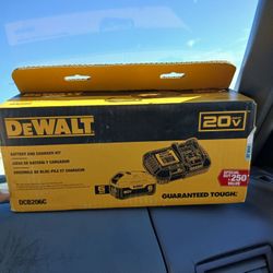BRAND NEW! Dewalt 6AH Battery And Charger