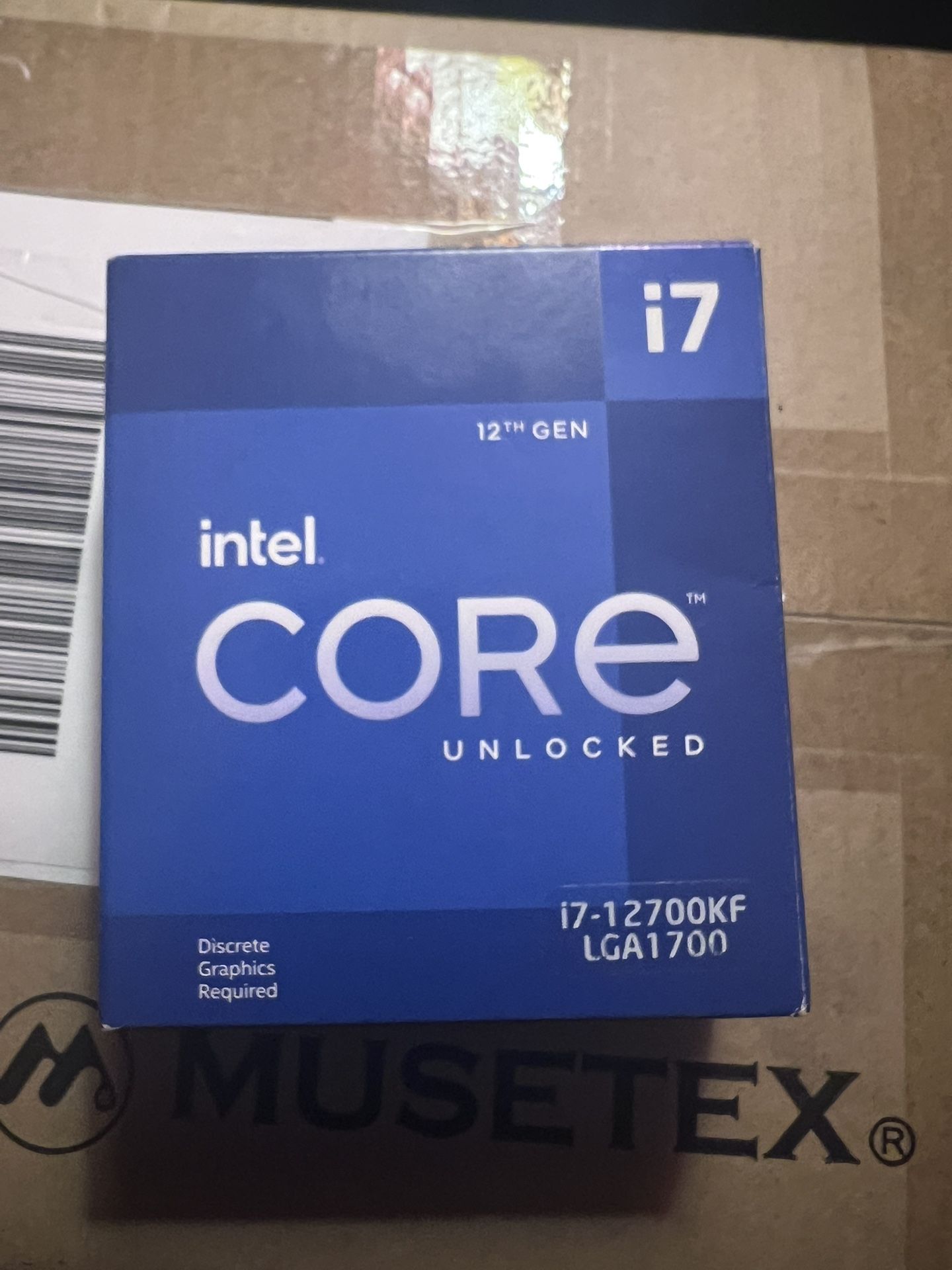 Intel Core i7-12700KF Desktop Processor 12 (8P+4E) Cores up to 5.0 GHz Unlocked LGA1700 600 Series Chipset 125W
