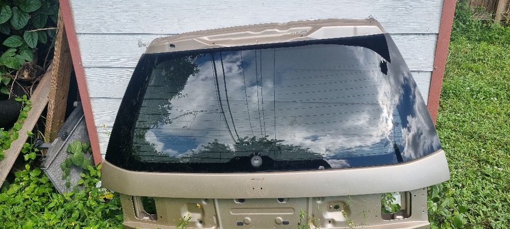 Rear Hatchback 2002 Honda Odyssey Windsheild