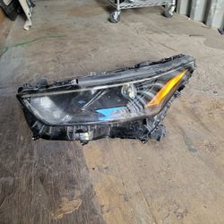 2022-2023 Toyota HighlanderDriverside Front Headlight 