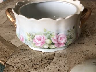 Soup Pot Antique