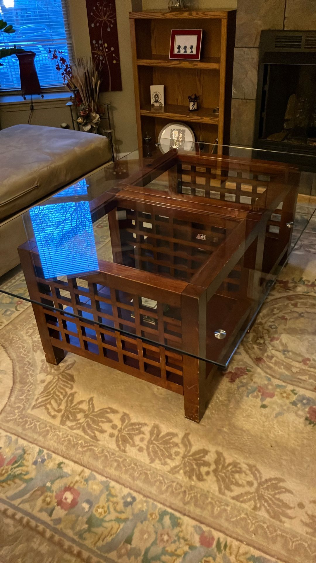 O.B.O! Coffee Table (Local Pick Up Only 60637)