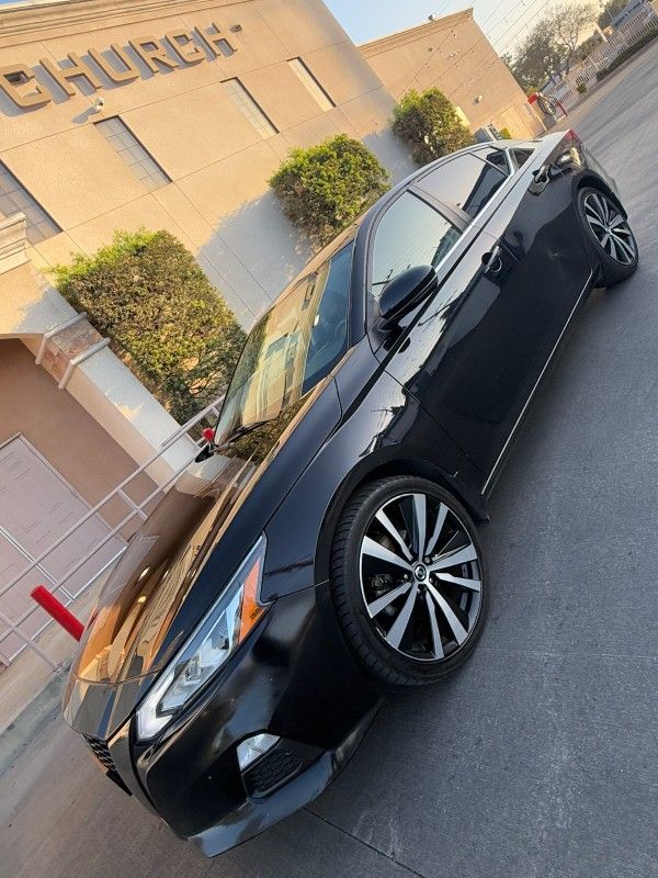 2020 Nissan Altima