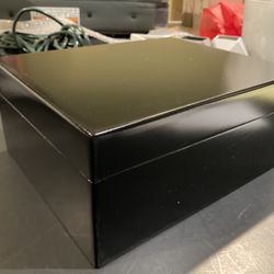Black 40-50 Cigar Humidor 