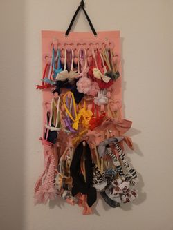 Baby Girl/Toddler Bows with Holder