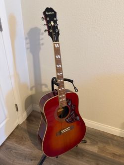 Epiphone Hummingbird Acoustic Guitar