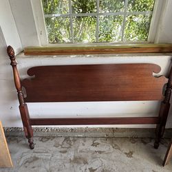 Full/double antique bed frame