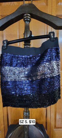 Womens blingy Dark blue skirt size S