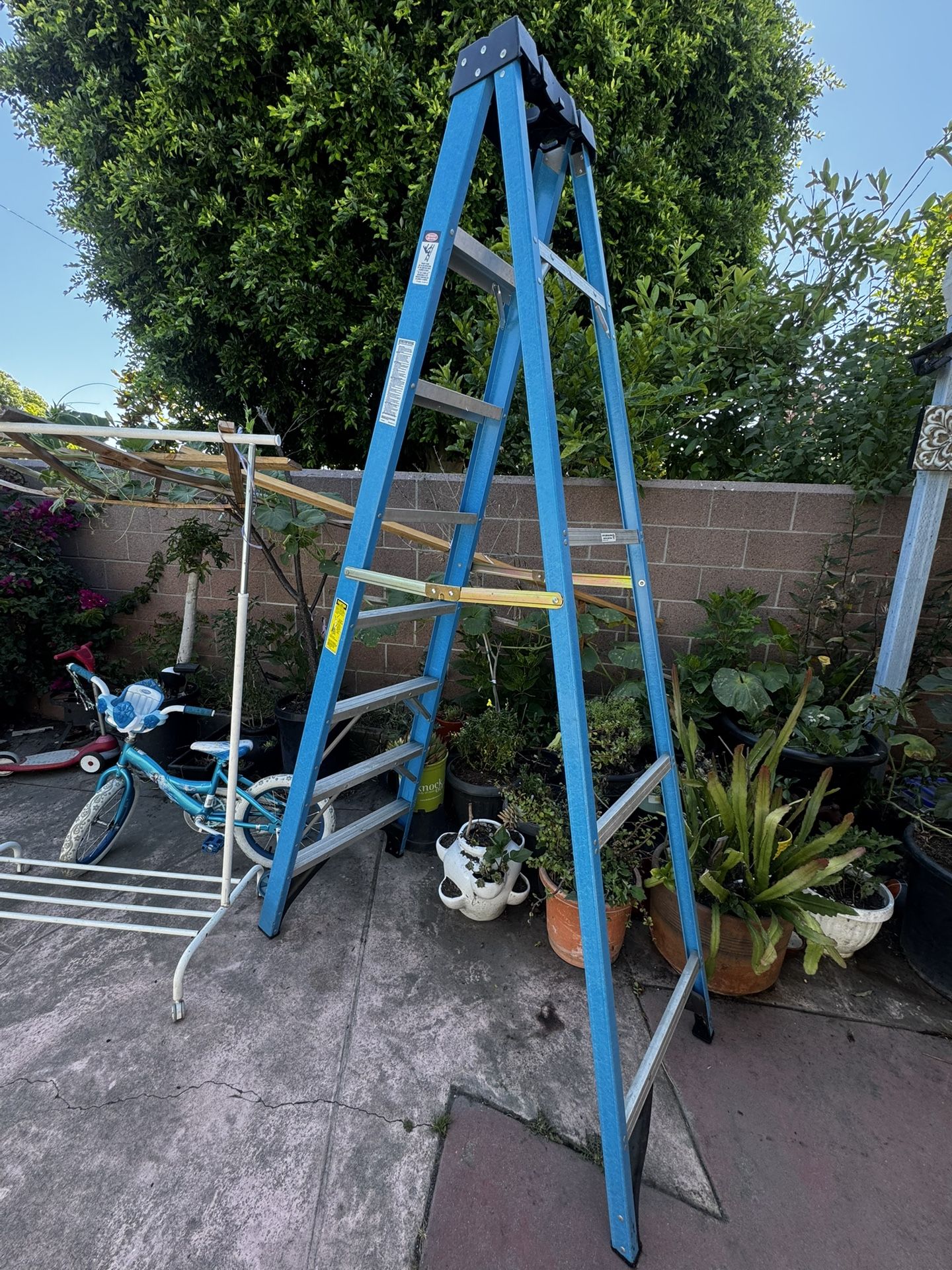 Werner 8ft Fiberglass AI Ladders