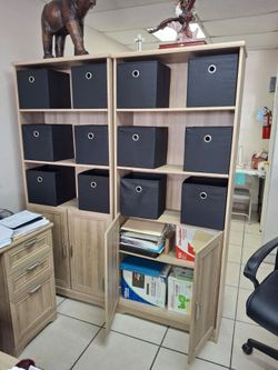 Book shelf
