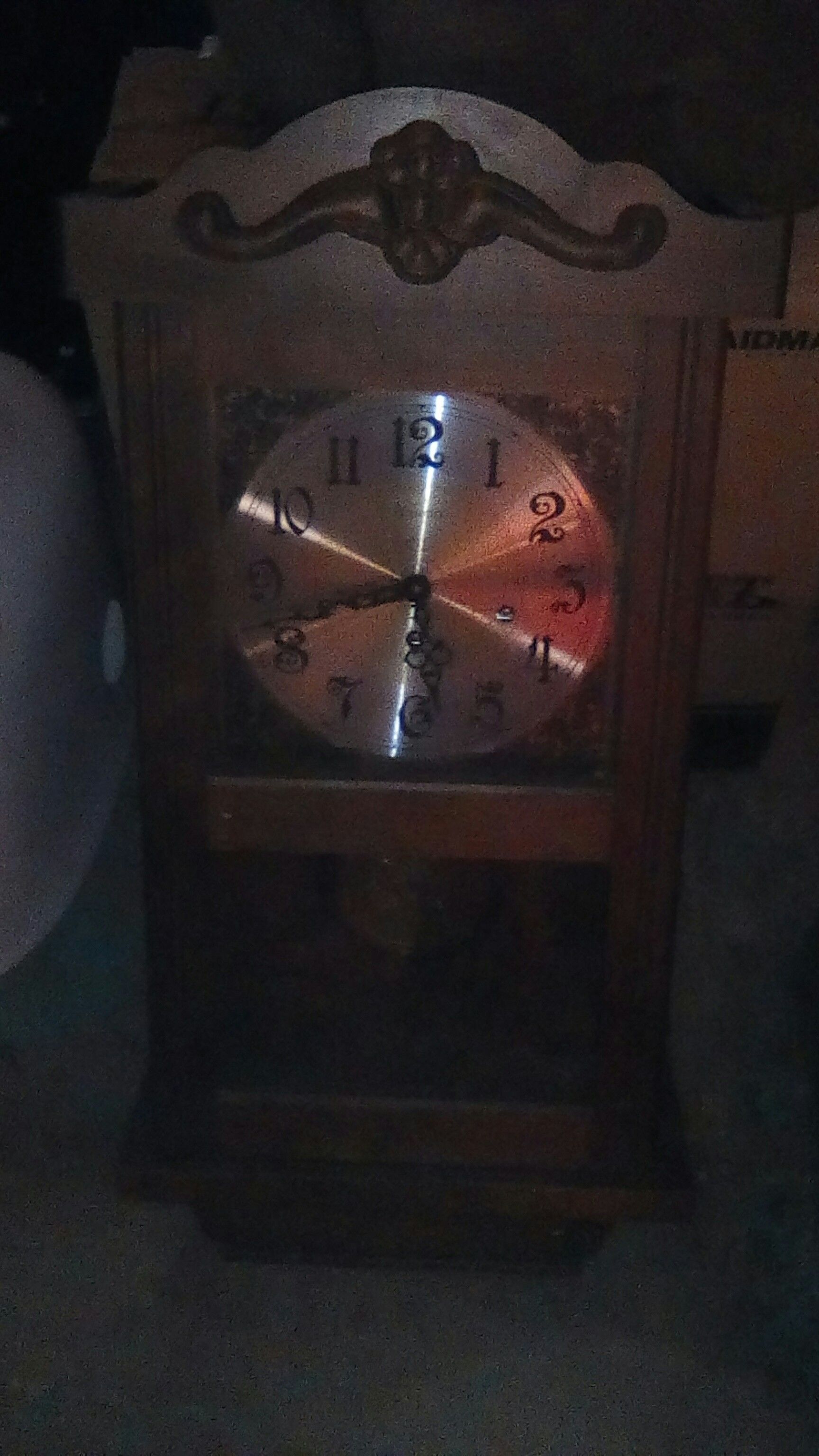 Ansonia gold medallion model 760 chime wall clock