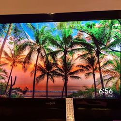 42” LCD Insignia 1080P Smart TV