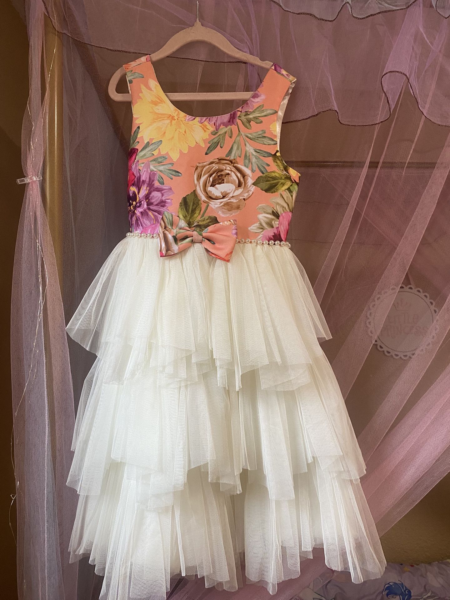 Girl's Dress Size 7