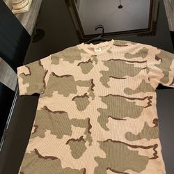 Knobetta Vintage Camo Shirt