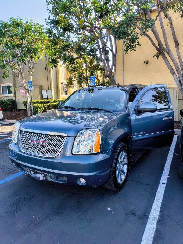 2007 GMC Yukon XL