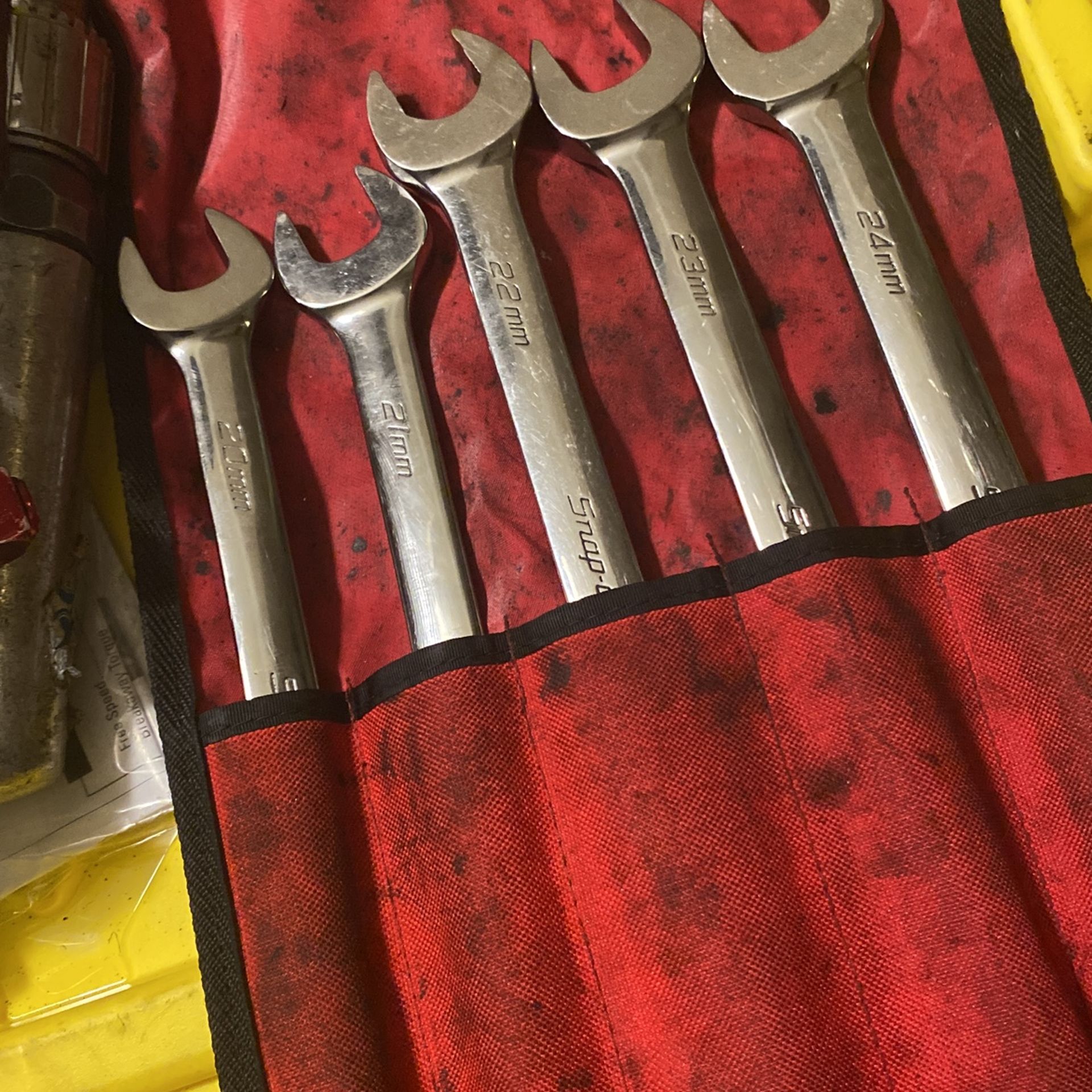 I Snapon 5 Piece Metric Set 20 To 24