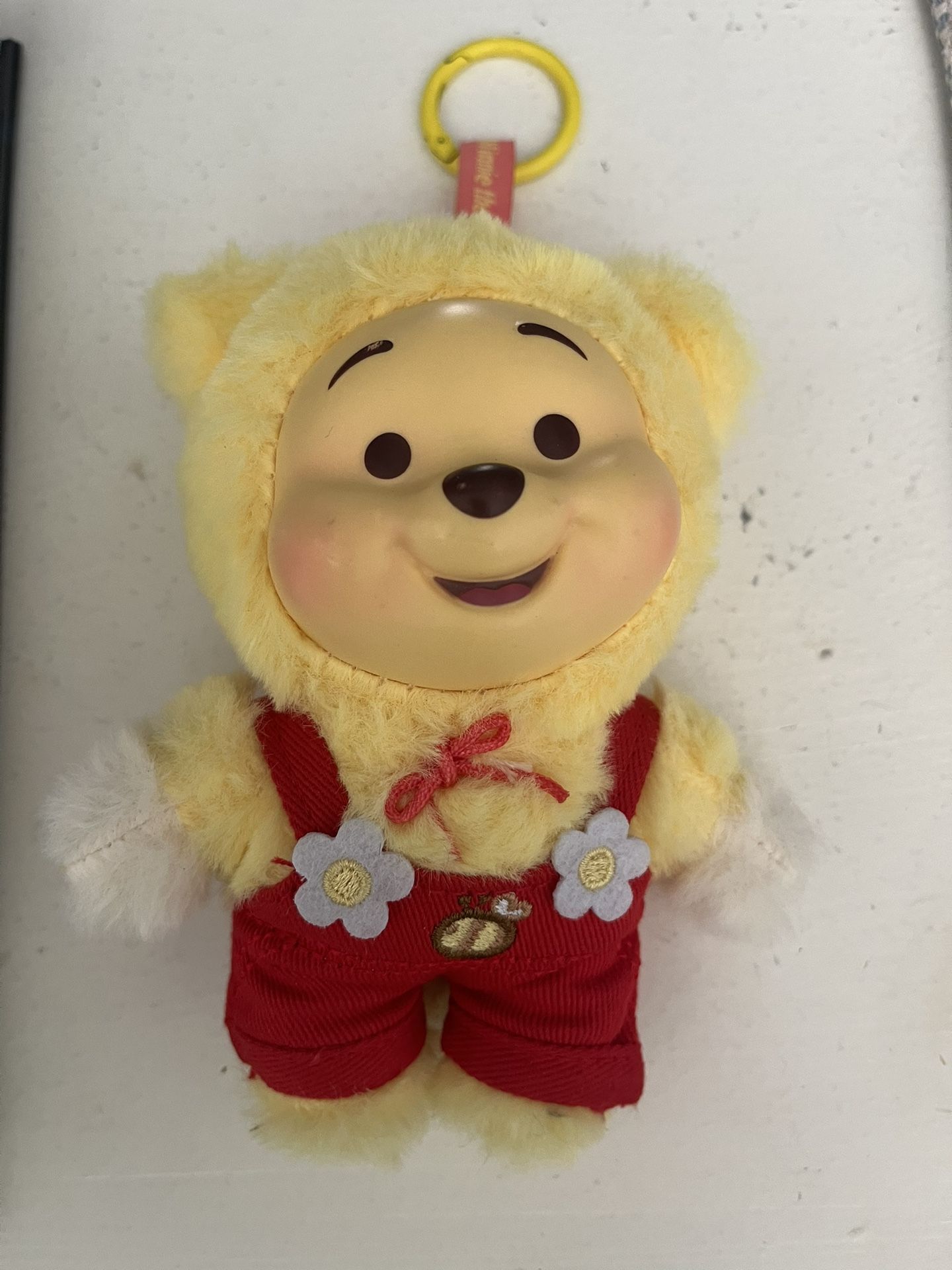 DISNEY WINNIE THE POOH PLUSH KEYCHAIN