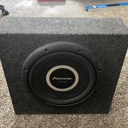 Pioneer 12” Sub/ported Box