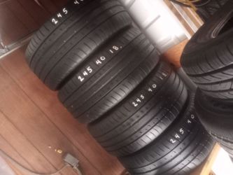 Set of 5) 245/40R18 Dunlop sport