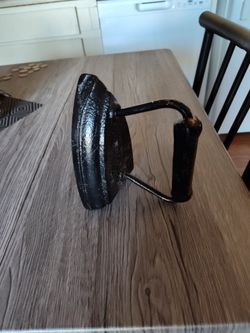 Vintage Black Cast Iron Iron 