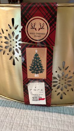 Christmas tree collar