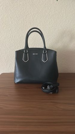 Nine West Black Leather Purse 