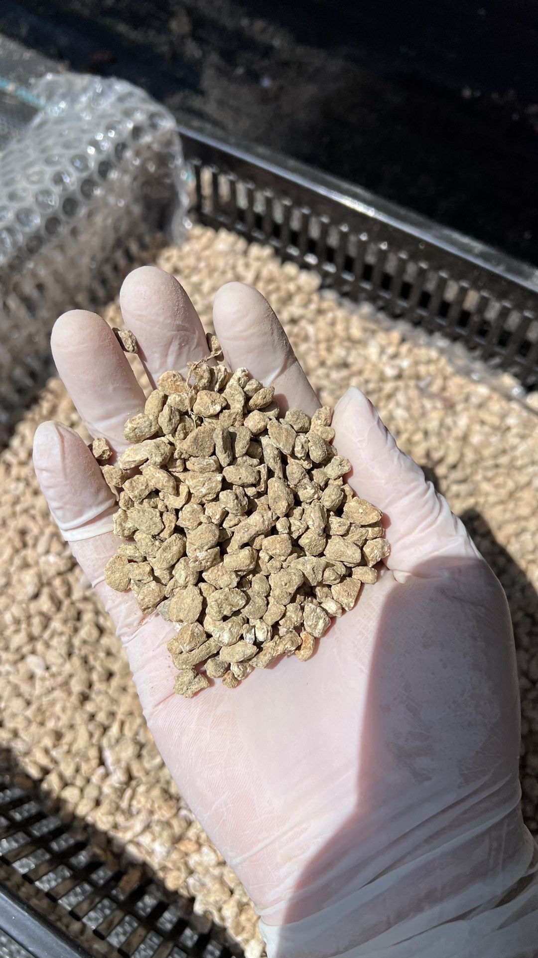 2lb Maifanitum Stones For Succulent and Cactus - 4-6mm