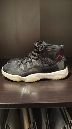 Size 10.5 Jordan 11