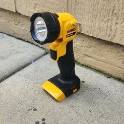 Dewalt 20v Led Flashlight Brand New Tool Only 